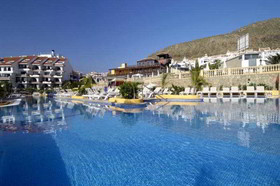 Paradise Park Fun Lifestyle Hotel