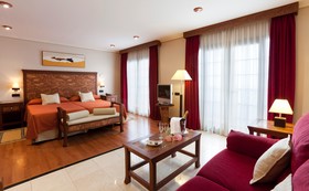 Paradise Park Fun Lifestyle Hotel