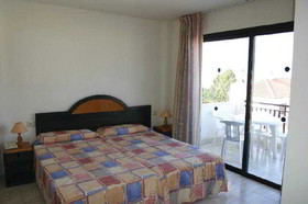 Apartamentos Saint George