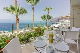 Klayman Diamond Aparthotel