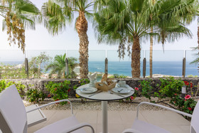 Klayman Diamond Aparthotel