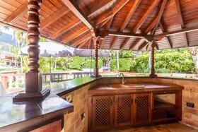 Villa San Benito