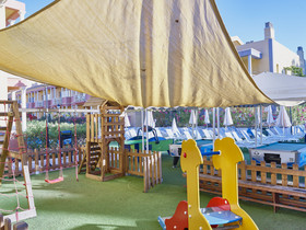 Coral Compostela Beach Golf