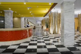 Las Piramides Resort