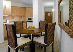 Las Piramides Resort
