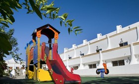 Las Piramides Resort