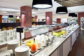 Coral Suites & Spa Hotel