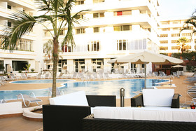 Coral Suites & Spa Hotel