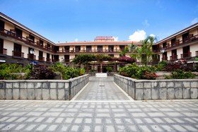 Apartamentos Be Smart Florida Plaza