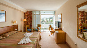 BlueSea Interpalace