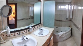 FERGUS Puerto de la Cruz