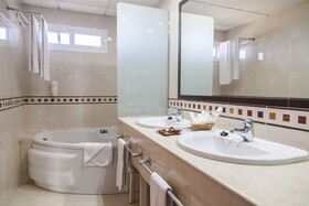 FERGUS Puerto de la Cruz