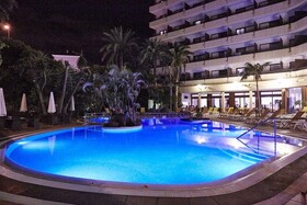 FERGUS Puerto de la Cruz