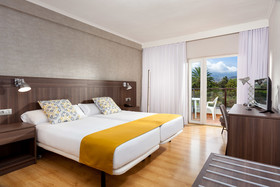 TRH Taoro Garden Hotel