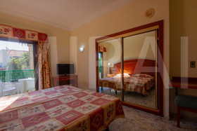 Hotel Tropical