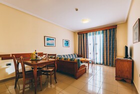 Grand Muthu Golf Plaza