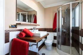 Luxury Villa Benahoare