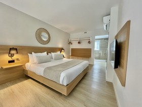 Hotel Emblemtico Hi Suites