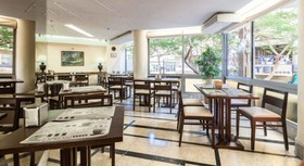 Hotel Adonis Pelinor