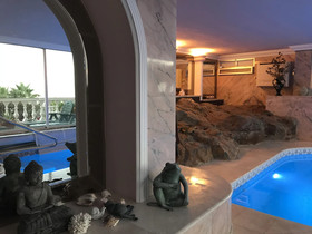 Villa Larnia