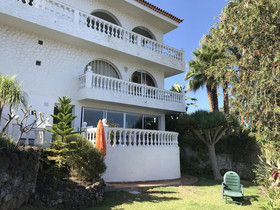 Villa Larnia