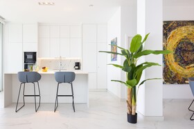 Crystal Luxury Apartments