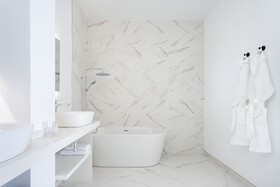 Crystal Luxury Apartments