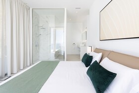 Crystal Luxury Apartments