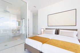 Crystal Luxury Apartments