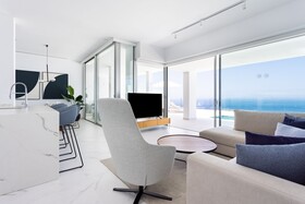 Crystal Luxury Apartments