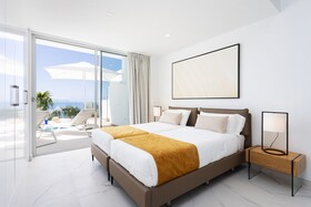 Crystal Luxury Apartments