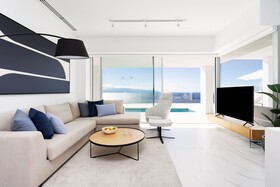 Crystal Luxury Apartments