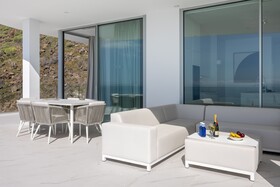 Crystal Luxury Apartments