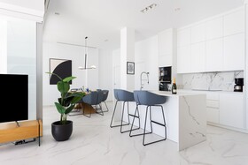 Crystal Luxury Apartments