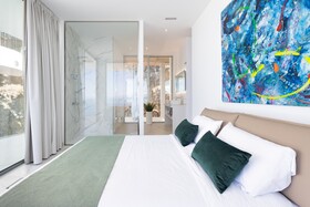 Crystal Luxury Apartments