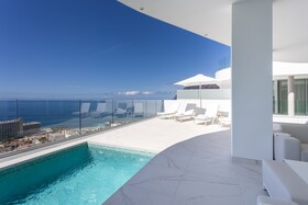 Crystal Luxury Apartments