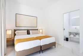 Crystal Luxury Apartments