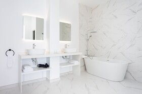 Crystal Luxury Apartments