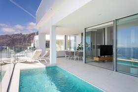 Crystal Luxury Apartments