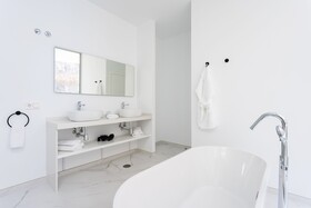 Crystal Luxury Apartments