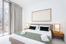 Crystal Luxury Apartments