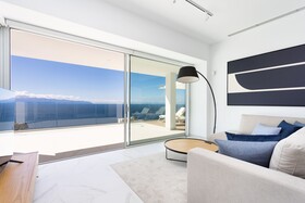 Crystal Luxury Apartments