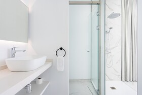 Crystal Luxury Apartments