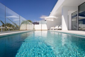 Crystal Luxury Apartments