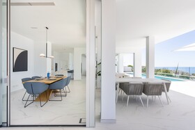 Crystal Luxury Apartments