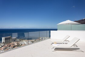 Crystal Luxury Apartments