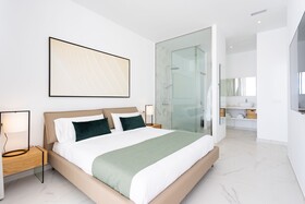 Crystal Luxury Apartments