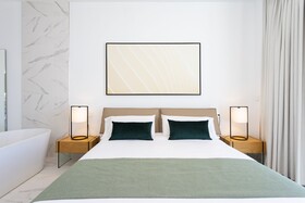 Crystal Luxury Apartments