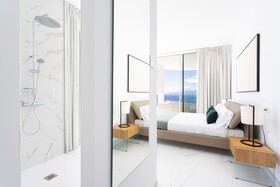 Crystal Luxury Apartments