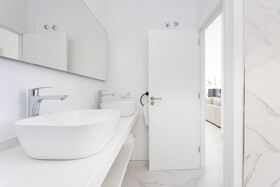 Crystal Luxury Apartments